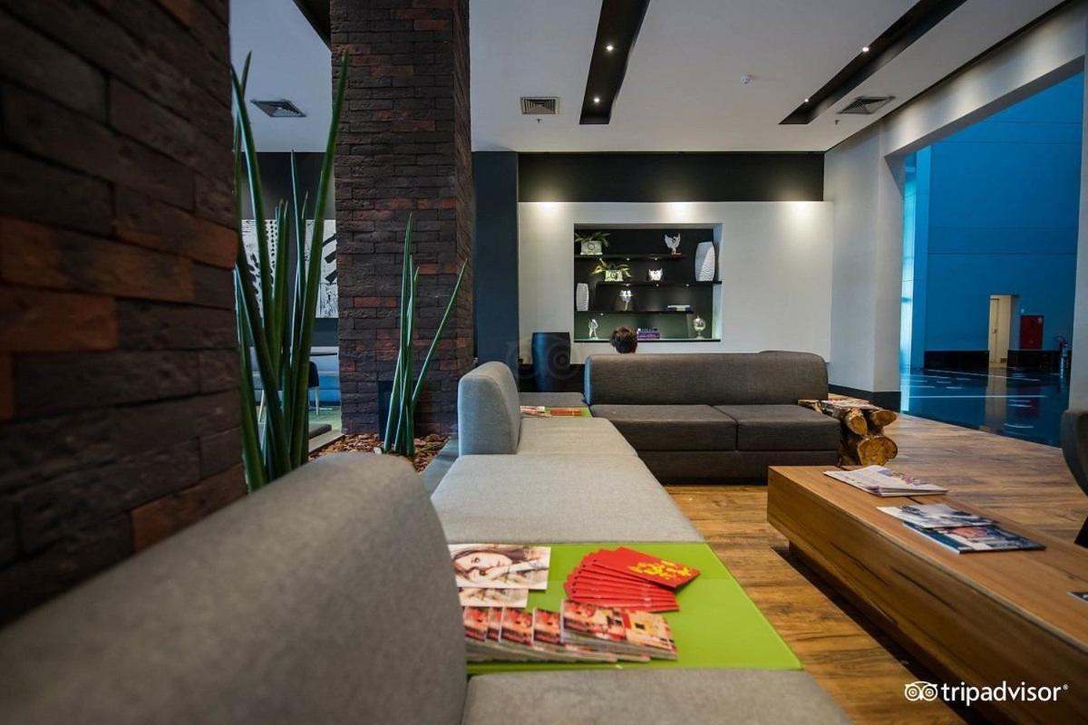 Hotel Internacional Ibirapuera 2534 Proximo Metro São Paulo Kültér fotó
