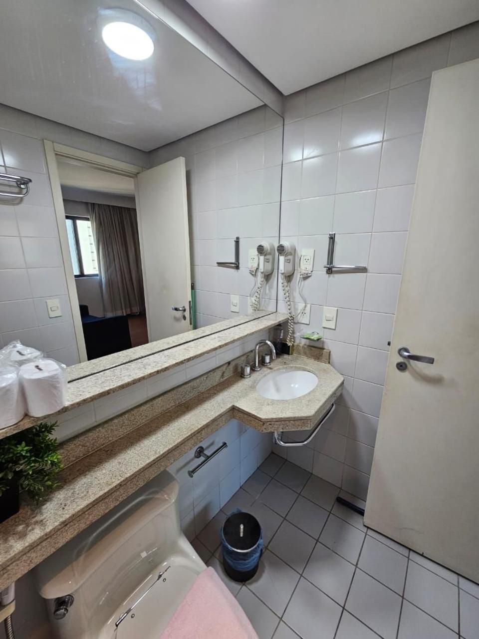 Hotel Internacional Ibirapuera 2534 Proximo Metro São Paulo Kültér fotó